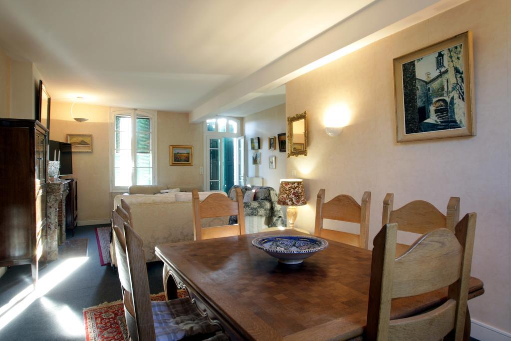 Maison De Maitre A Bram # Jacuzzi Kültér fotó